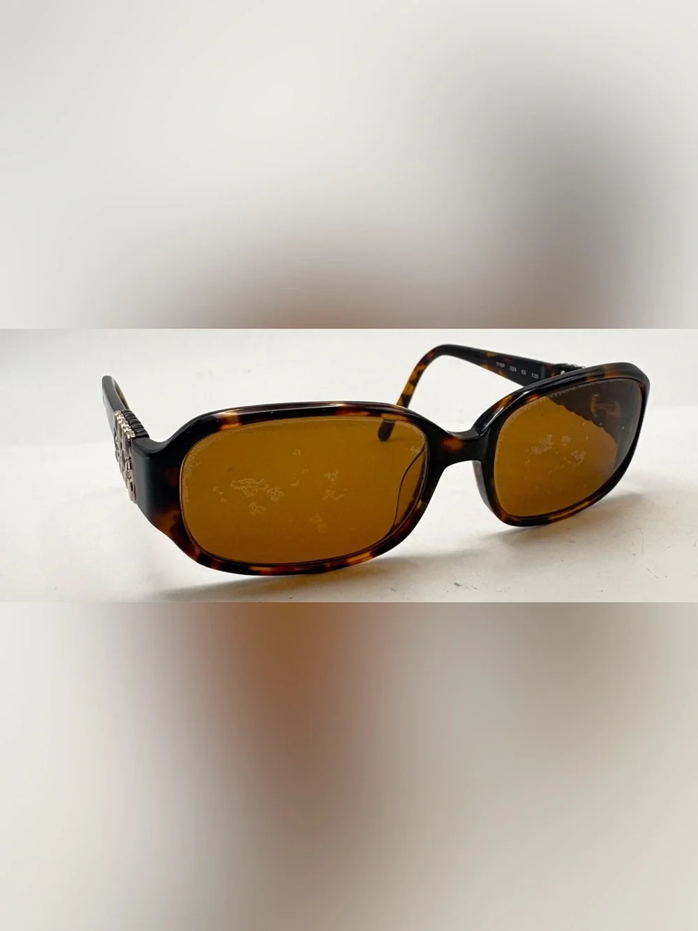 Sol by Daisy Fuentes 106P Tortoise Oval Sunglasses Frames Only